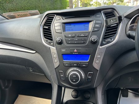2016 Hyundai Santa Fe - photo 16