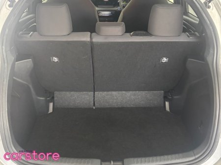 2021 Toyota Yaris - photo 15