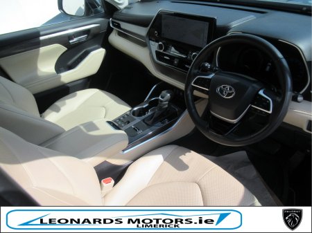 2023 Toyota Highlander - photo 7