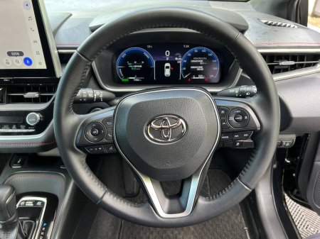 2025 Toyota Corolla - photo 4