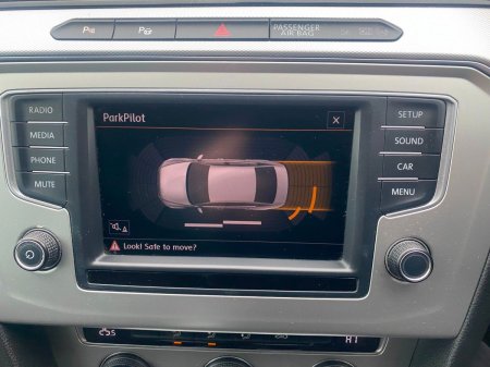 2016 Volkswagen Passat - photo 4