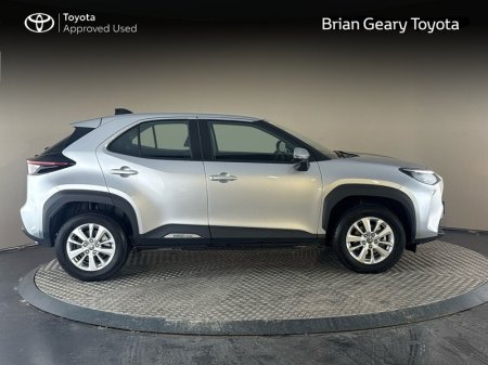 2026 Toyota Yaris Cross - photo 3