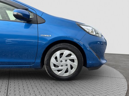 2018 Toyota Aqua - photo 20