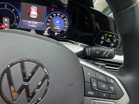 2024 Volkswagen Golf - photo 12