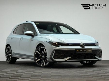 2025 Volkswagen Golf GTE 1.5 PHEV 272HP DSG