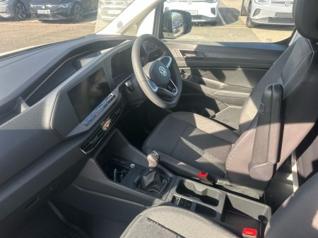 2026 Volkswagen Caddy - photo 2
