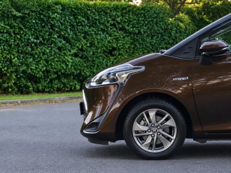 2019 Toyota Sienta - photo 12