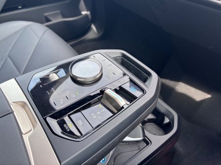 2023 BMW iX - photo 12