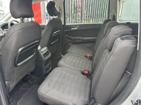 2017 Ford Galaxy - photo 12
