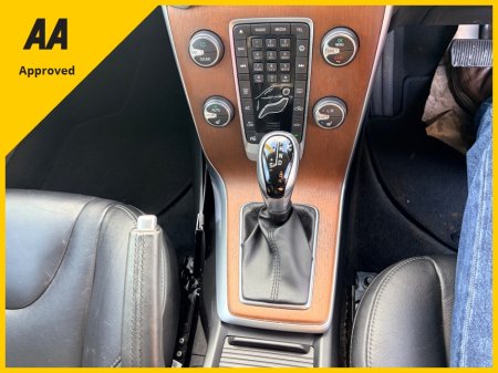 2019 Volvo V40 - photo 20