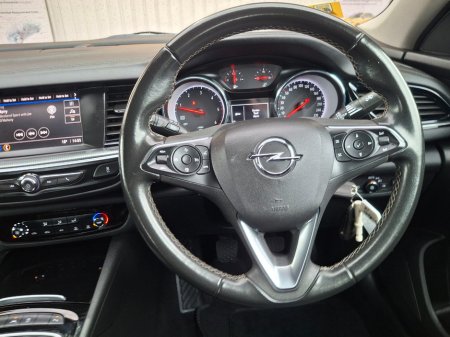 2021 Opel Insignia - photo 12