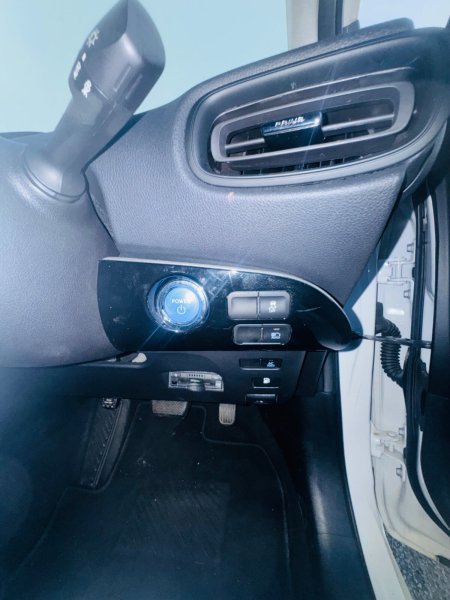 2022 Toyota Prius - photo 21