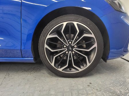 2019 Ford Focus - photo 12