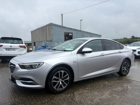 2018 Opel Insignia - photo 2