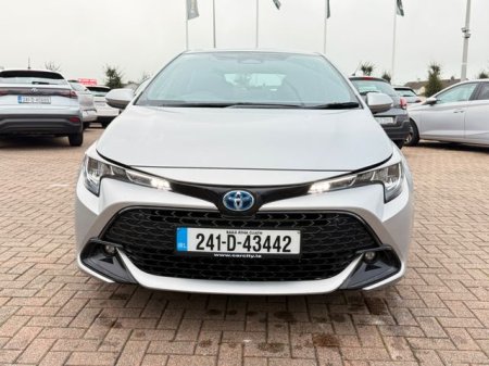 2024 Toyota Corolla - photo 2