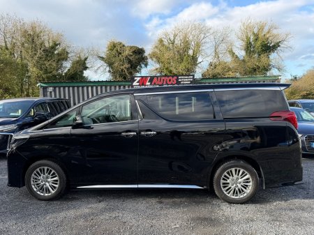 2023 Toyota Alphard - photo 4