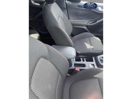 2025 Ford Focus - photo 4