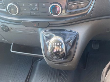 2022 Ford Transit - photo 15