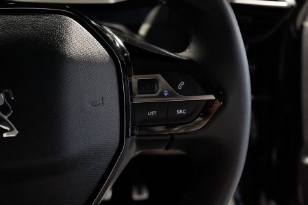 2023 Peugeot 208 - photo 18