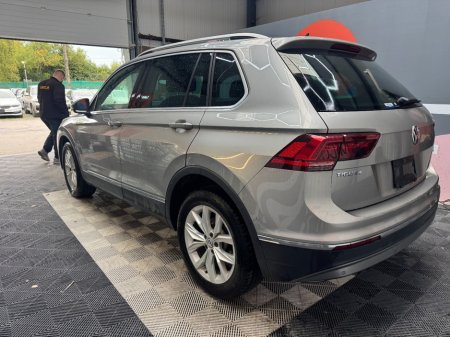 2019 Volkswagen Tiguan - photo 5