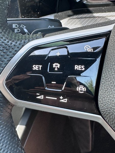 2022 Volkswagen Golf - photo 21