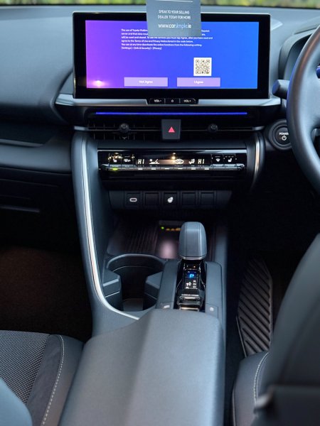 2025 Toyota C-HR - photo 16