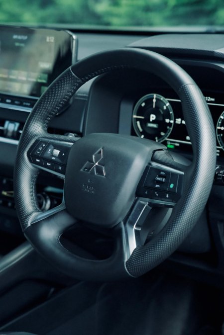 2022 Mitsubishi Outlander - photo 8