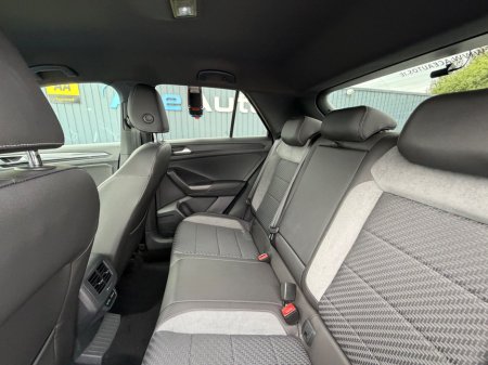 2021 Volkswagen T-Roc - photo 18