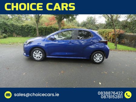 2022 Toyota Yaris - photo 3