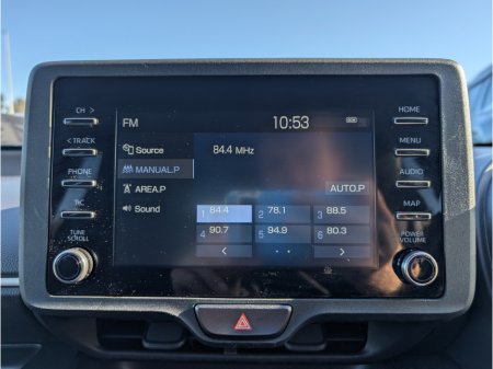 2021 Toyota Yaris - photo 21