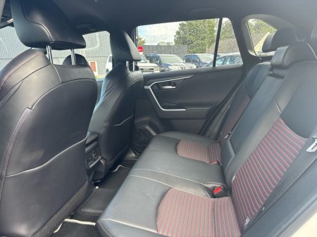 2022 Toyota RAV4 - photo 7