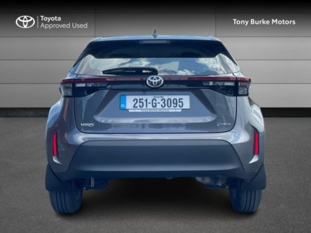 2025 Toyota Yaris Cross - photo 6