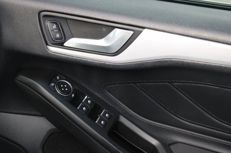2020 Ford Focus - photo 14