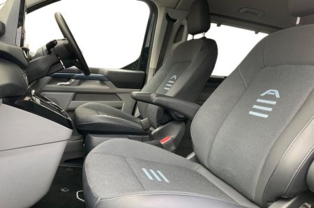 2025 Ford Tourneo Custom - photo 10