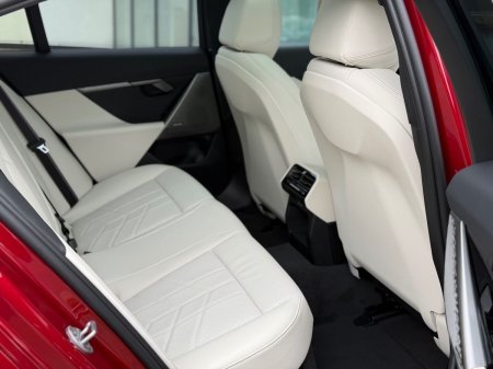 2026 BMW 5-Series - photo 15