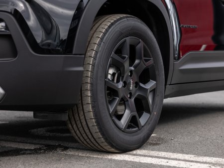 2026 Jeep Avenger - photo 11
