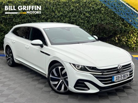 2022 Volkswagen Arteon R-LINE ESTATE 2.0 TDI // R-LINE HEATED BUCKET SEATS // HARMAN/KARDON // DIAMOND CUT R-LINE ALLOYS