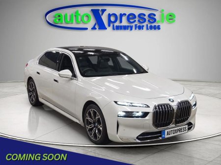 2024 BMW 7-Series 740D XDRIVE, ULTRA Low Mileage, Sunroof