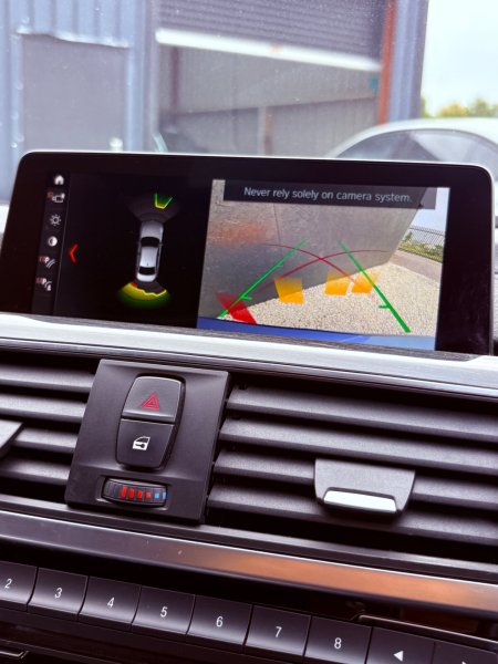 2018 BMW 3-Series - photo 17