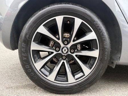2023 Renault Clio - photo 10