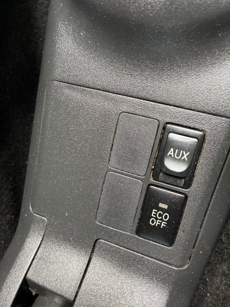 2010 Toyota Yaris - photo 18
