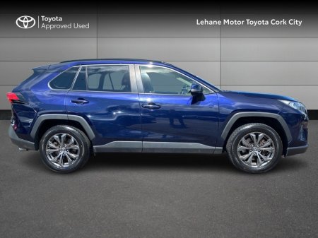 2023 Toyota RAV4 - photo 3