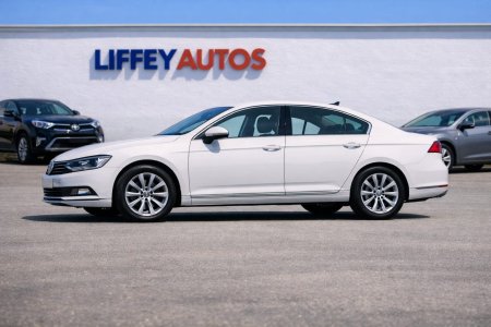 2017 Volkswagen Passat - photo 3