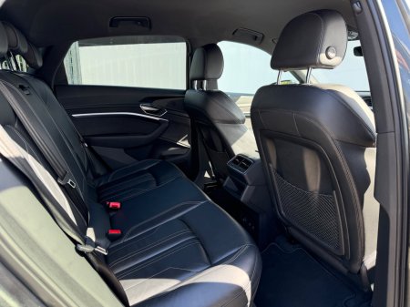 2023 Audi e-tron - photo 23