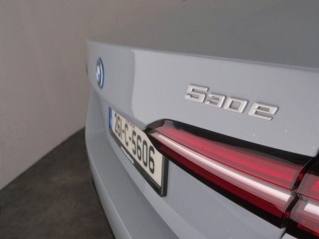 2026 BMW 5-Series - photo 25