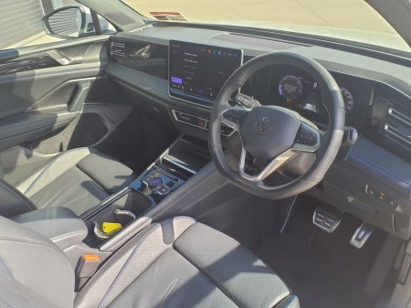 2024 Volkswagen Tiguan - photo 10