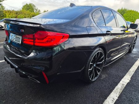 2018 BMW 5-Series - photo 4