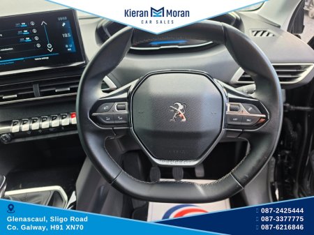 2022 Peugeot 5008 - photo 9