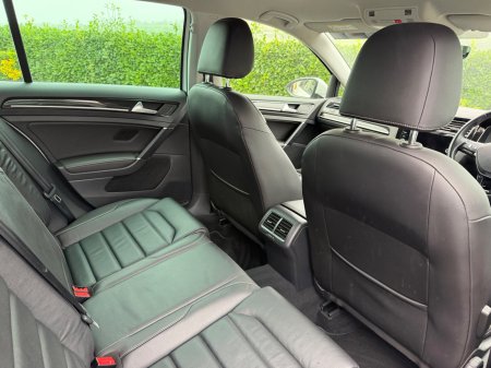 2020 Volkswagen Golf - photo 14