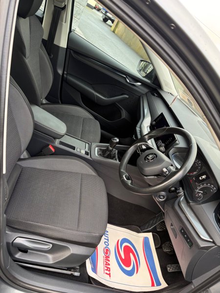 2022 Skoda Octavia - photo 6